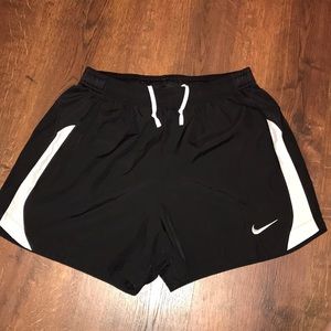 NWOT NIKE DRI-Fit Mesh Lined Running Shorts